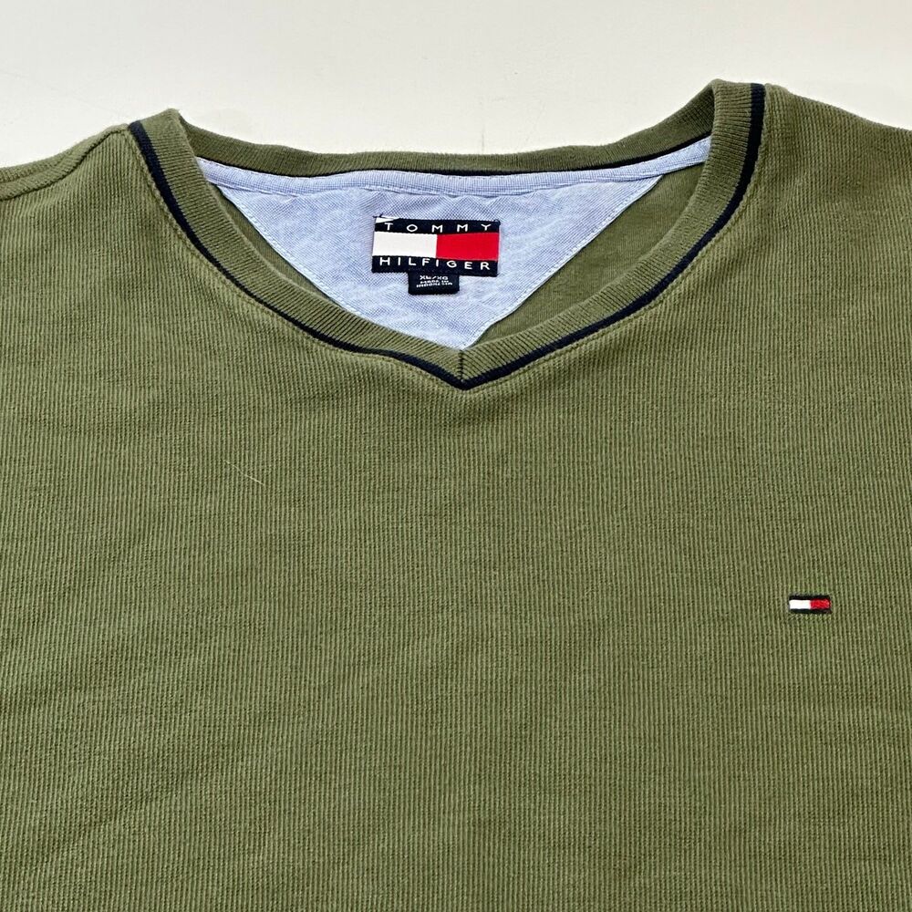 Tommy Hilfiger Men's Cotton XL V Neck Short Sleeve Solid Green Casual‎ T Shirt